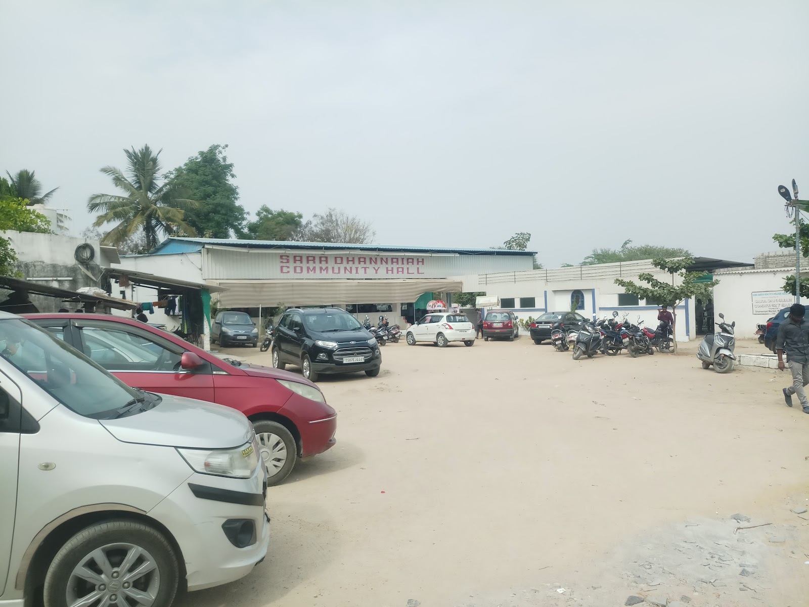 Sara Dannaiah Community Hall — Banquet Hall in Hyderabad (on-site parking, in-house decoration, bar service available, 500–750 guest capacity)