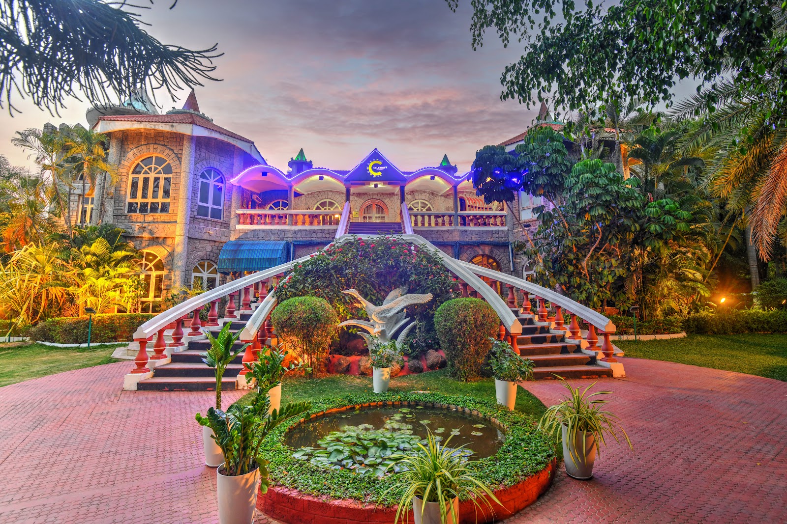 Celebrity Resort — Resort in Shamirpet, Hyderabad (on-site parking, in-house decoration, bar service available, 5000–7500 guest capacity)