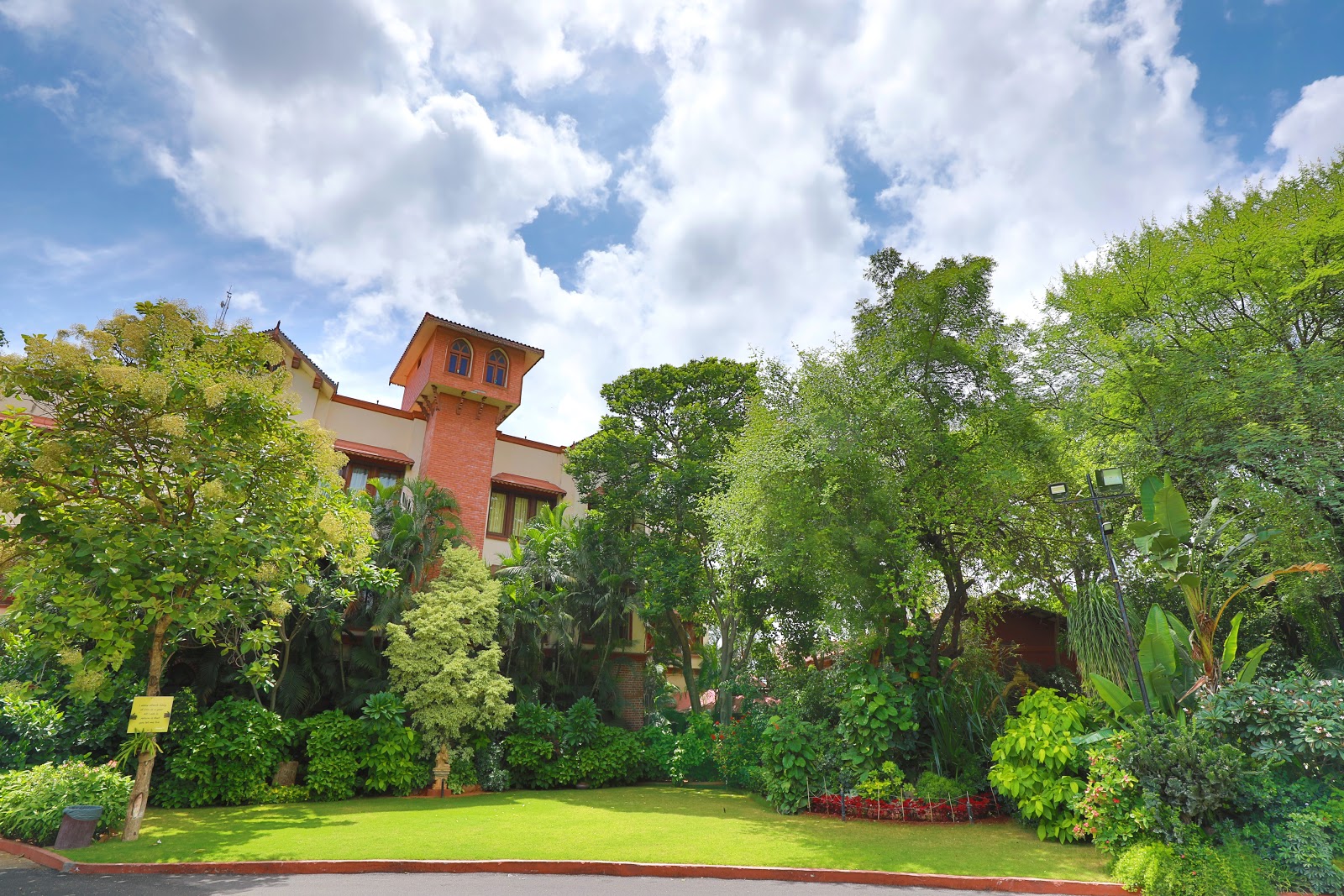 Aalankrita Resort And Convention — Resort in Shamirpet, Hyderabad (on-site parking, in-house decoration, bar service available, 350–550 guest capacity)