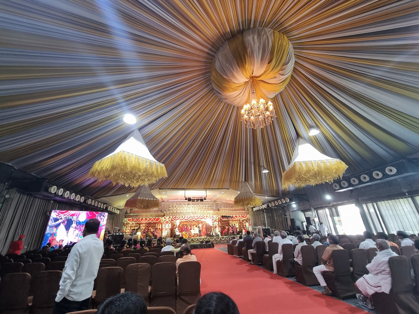 Nimmala Convention A/c — Banquet Hall in Kompally, Hyderabad (on-site parking, in-house decoration, DJ permitted, bar service available) — photo 2