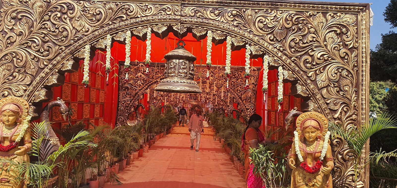 Rd Convention Center — Banquet Hall in Kompally, Hyderabad (on-site parking, in-house decoration, DJ permitted, bar service available) — photo 3