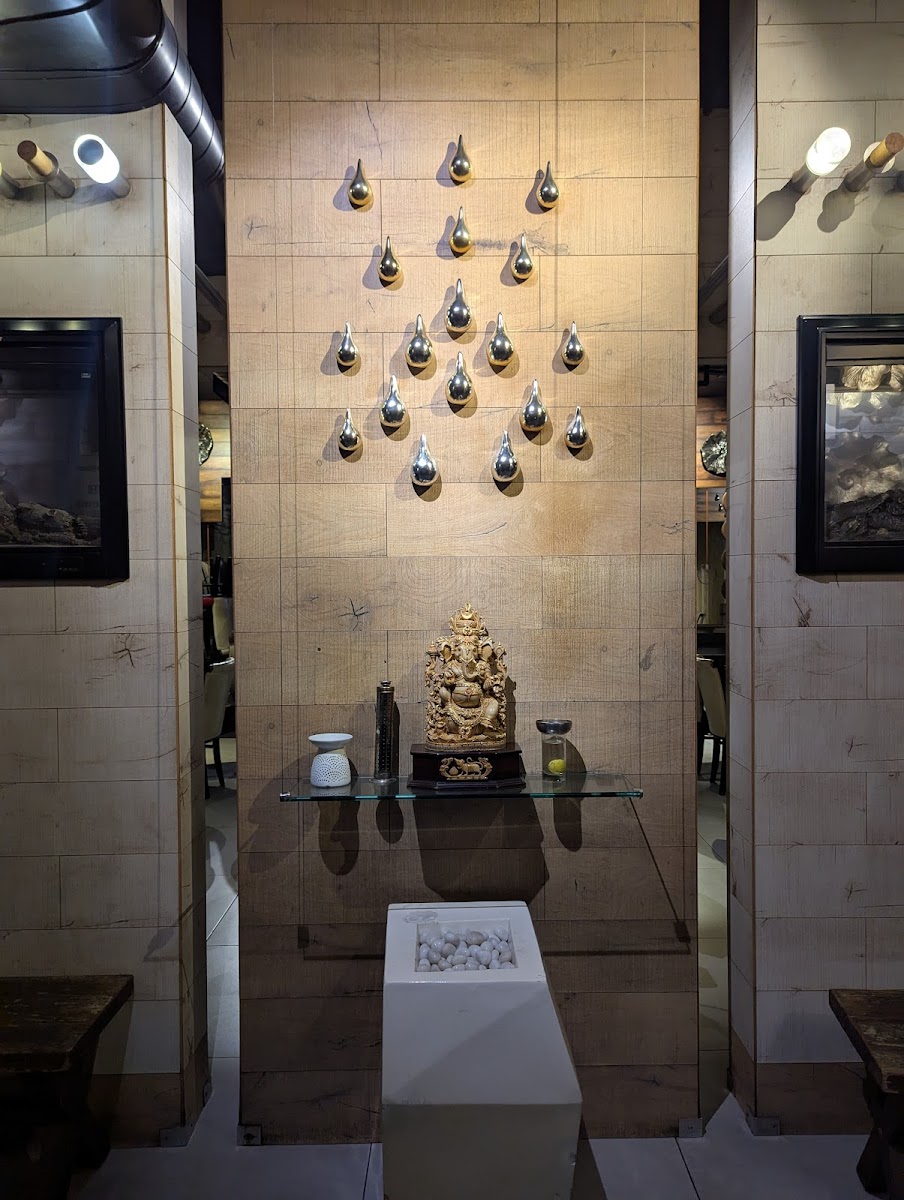 Firewater Fine Dining Bar — Pub/Bar in Hi Tech City, Hyderabad (on-site parking, in-house decoration, DJ permitted, bar service available) — photo 4