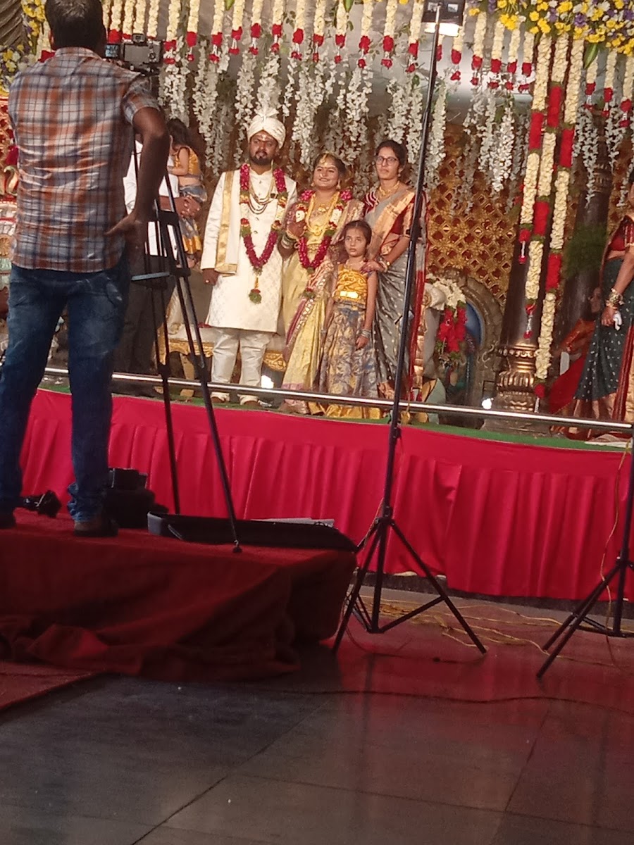 R.k.m.function Hall — Banquet Hall in Uppal, Hyderabad (on-site parking, in-house decoration, bar service available, 800–1200 guest capacity) — photo 4