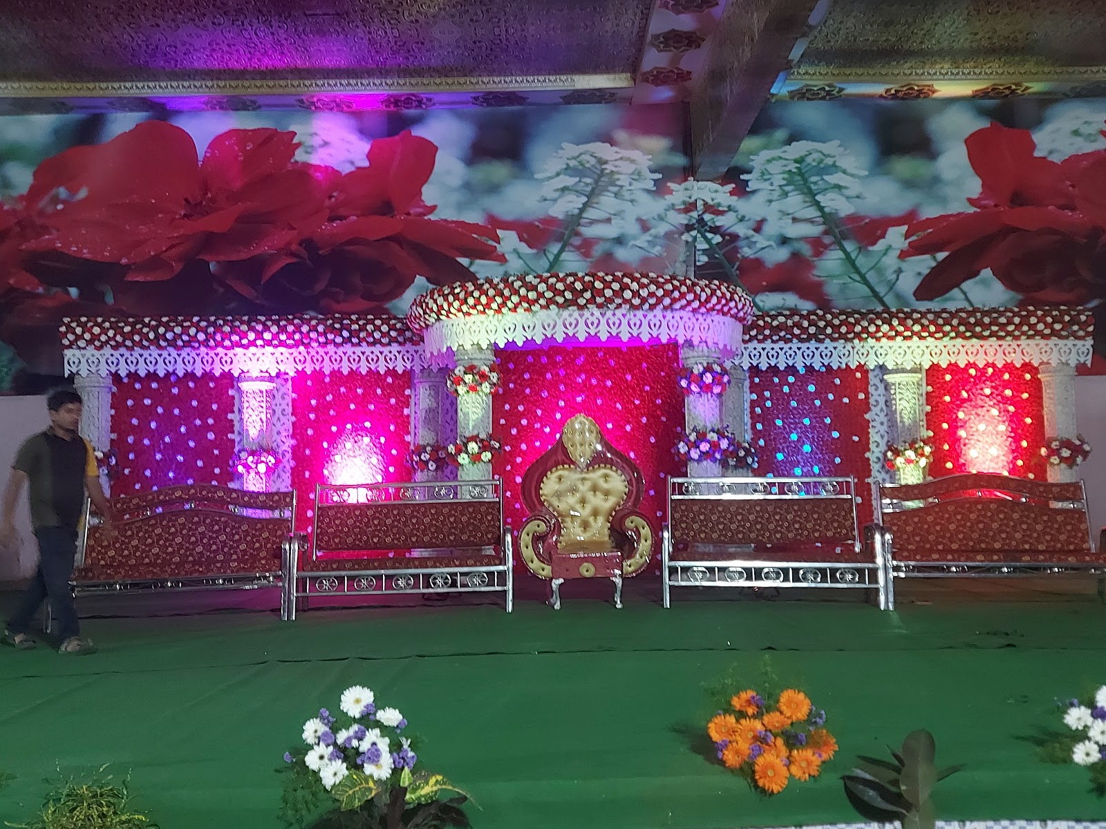 Bader Function Hall — Banquet Hall in Hyderabad (on-site parking, in-house decoration, bar service available, 400–600 guest capacity)