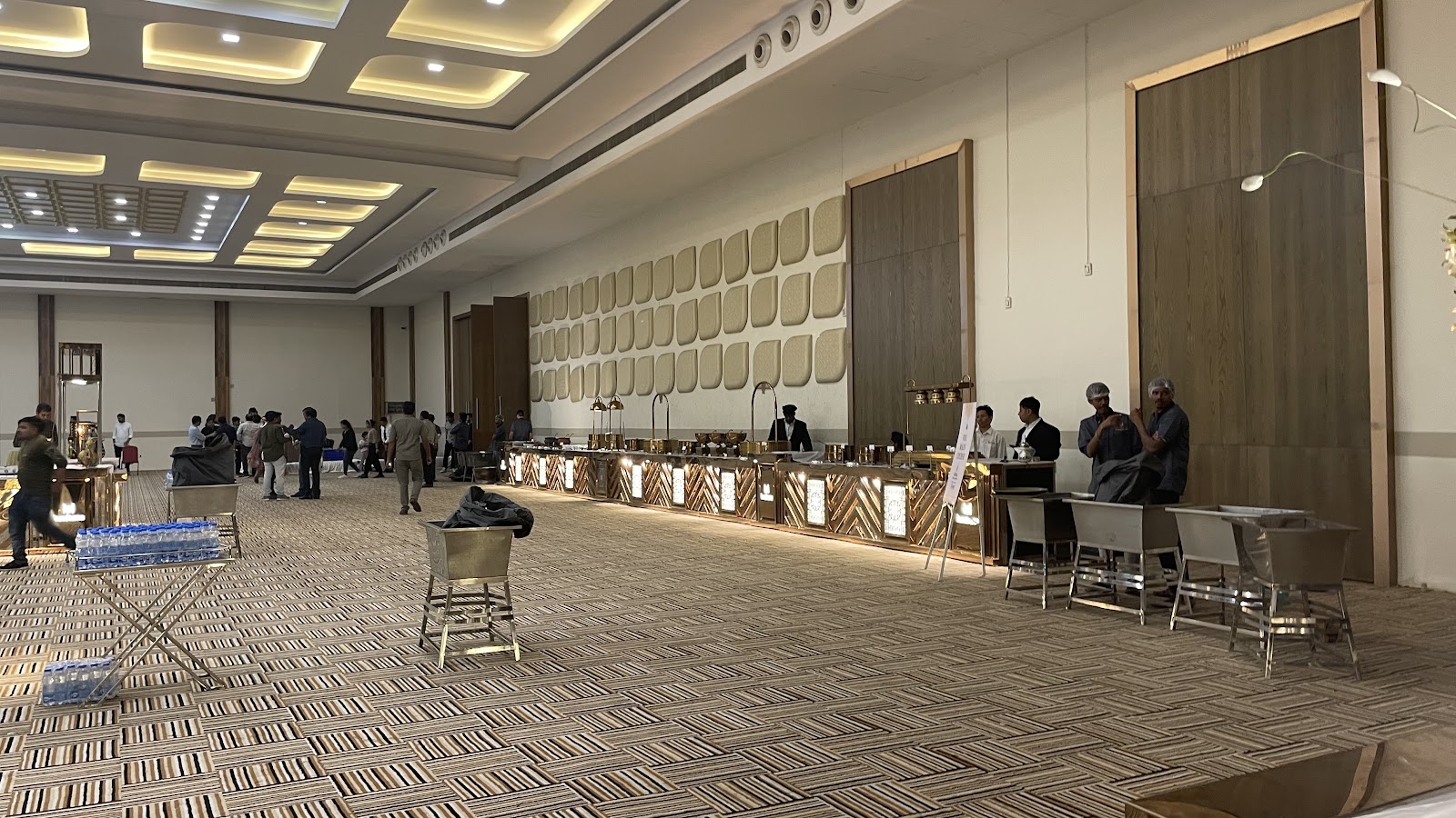 Royal Garden Function Hall · Sangareddy — Banquet Hall in Sangareddy, Hyderabad (on-site parking, in-house decoration, bar service available, 650–1000 guest capacity) — photo 4