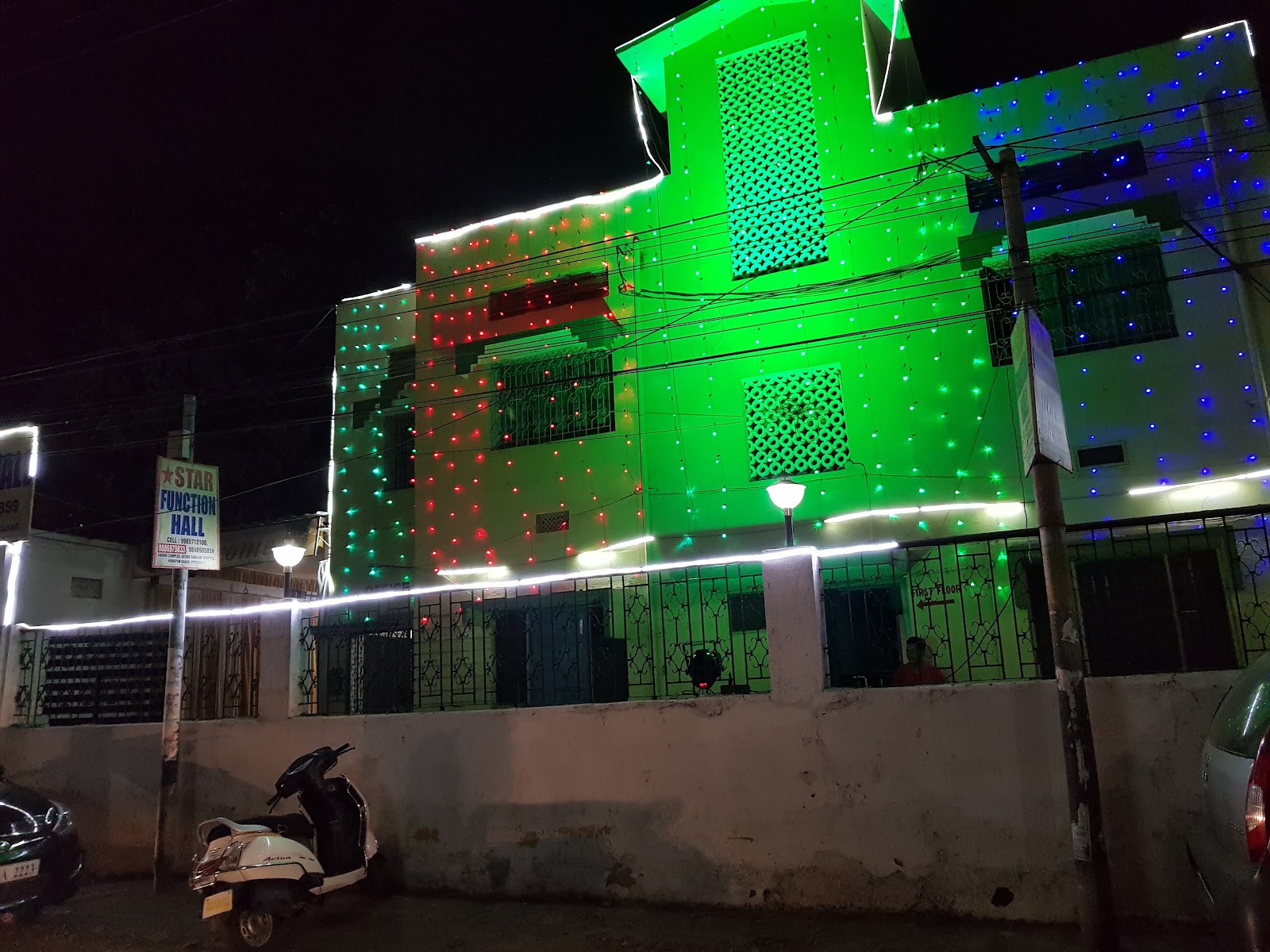 Star Function Hall — Banquet Hall in Hyderabad (on-site parking, in-house decoration, bar service available, 500–750 guest capacity)