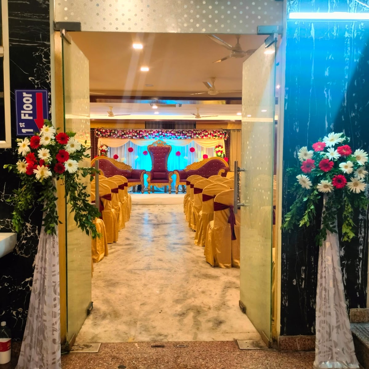 Goldhorn Banquet Hall — Banquet Hall in Hyderabad (on-site parking, in-house decoration, bar service available, 200–300 guest capacity)