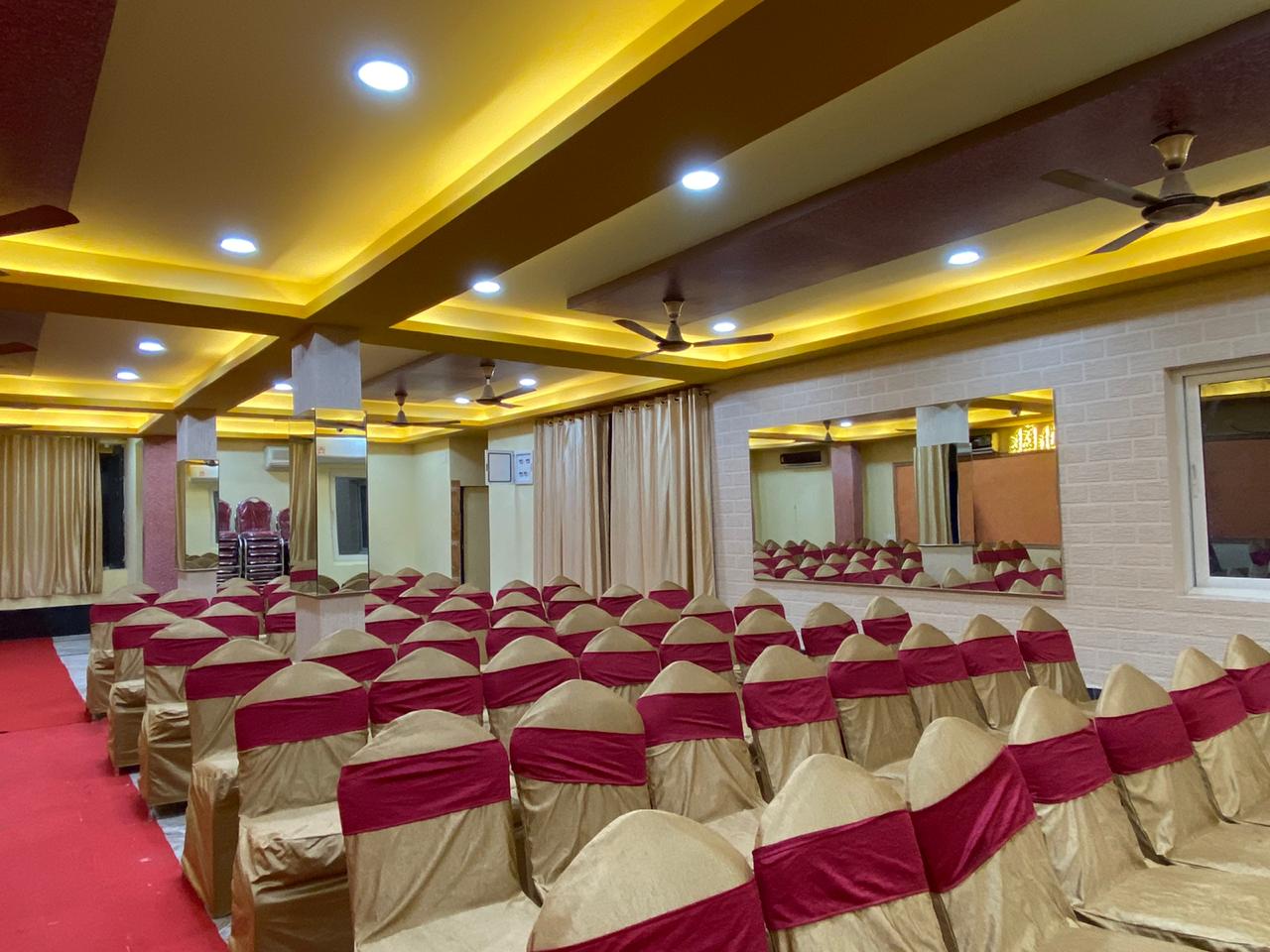 Amaan Function Hall — Banquet Hall in Mehdipatnam, Hyderabad (on-site parking, in-house decoration, bar service available, 500–750 guest capacity) — photo 2