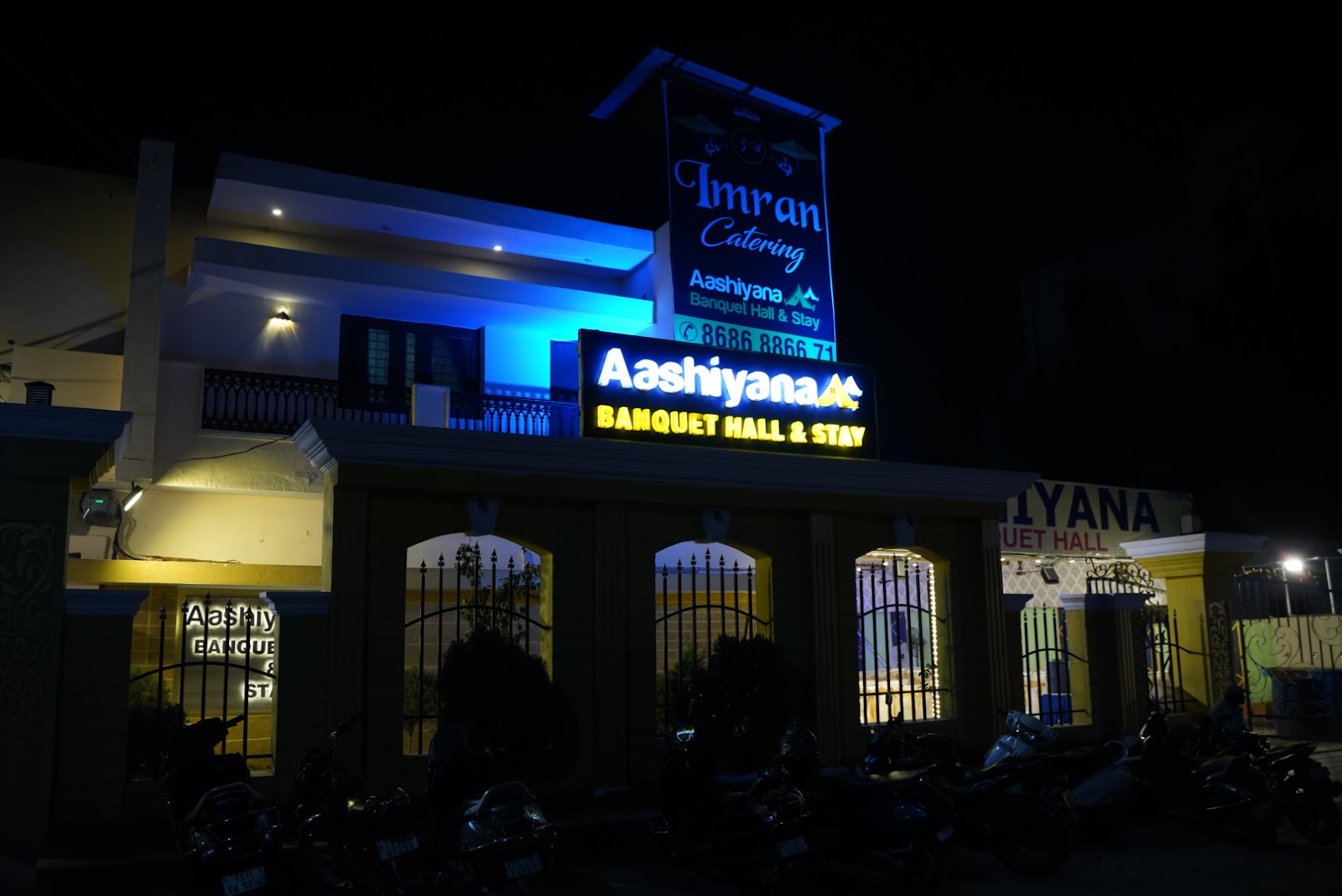 Aashiyana Banquet Hall — Banquet Hall in Hyderabad (on-site parking, in-house decoration, bar service available, 300–400 guest capacity)