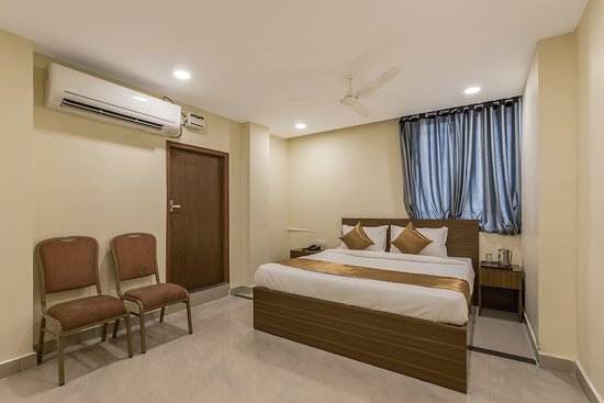 Nakshatra Grand — Banquet Hall in LB Nagar, Hyderabad (on-site parking, in-house decoration, outside catering allowed, bar service available) — photo 2