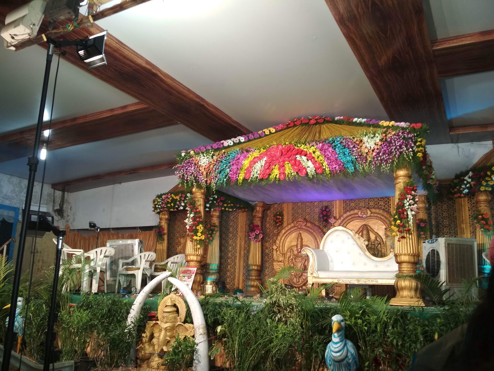 Himagiri Gardens Function Hall — Banquet Hall in LB Nagar, Hyderabad (on-site parking, in-house decoration, bar service available, 750–1150 guest capacity) — photo 2