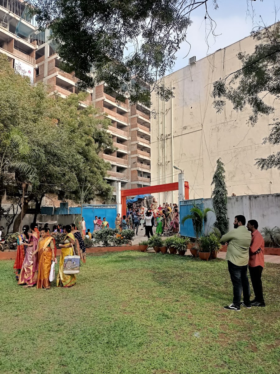 Himagiri Gardens Function Hall — Banquet Hall in LB Nagar, Hyderabad (on-site parking, in-house decoration, bar service available, 750–1150 guest capacity) — photo 4