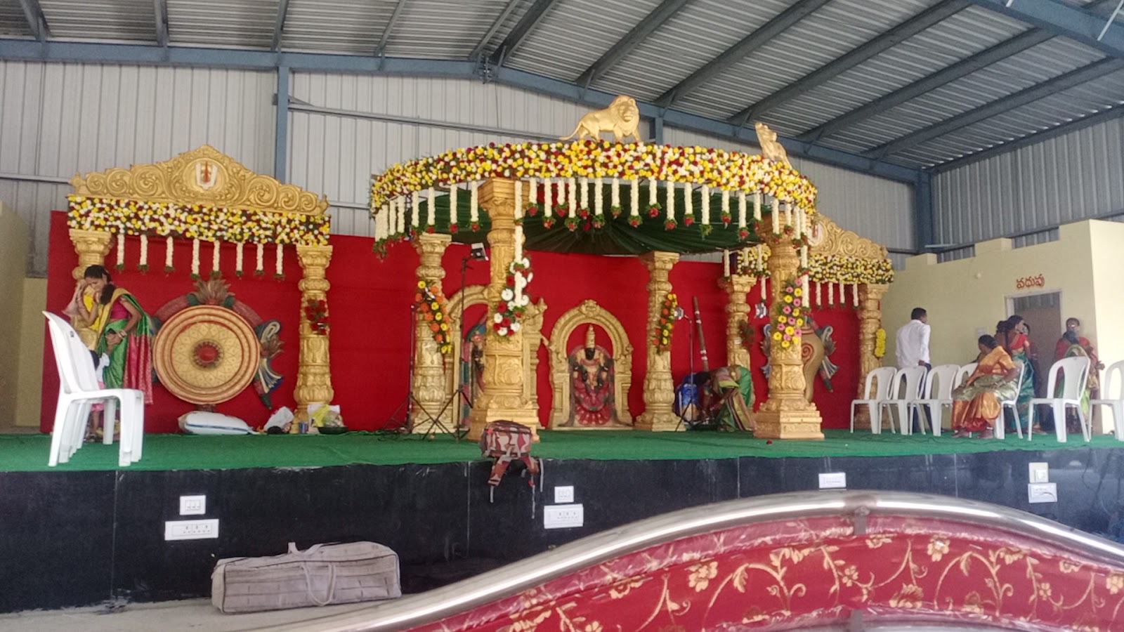 Anand Banquet And Function Hall — Banquet Hall in Karmanghat, Hyderabad (on-site parking, in-house decoration, bar service available, 200–300 guest capacity) — photo 3