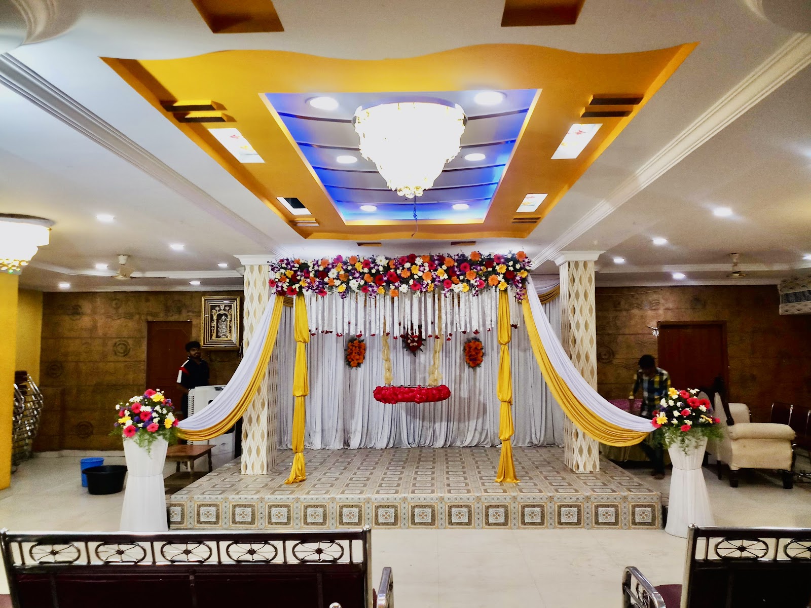Nbr A/c Conference Hall & Function Hall — Banquet Hall in Karmanghat, Hyderabad (on-site parking, in-house decoration, bar service available, 250–400 guest capacity) — photo 3