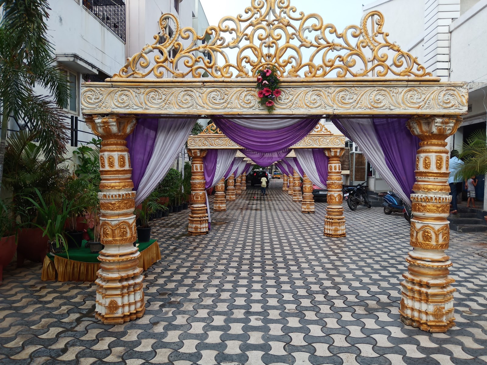 Sri Lakshmi Ac Convention Hall — Banquet Hall in Karmanghat, Hyderabad (on-site parking, in-house decoration, bar service available, 600–900 guest capacity) — photo 4