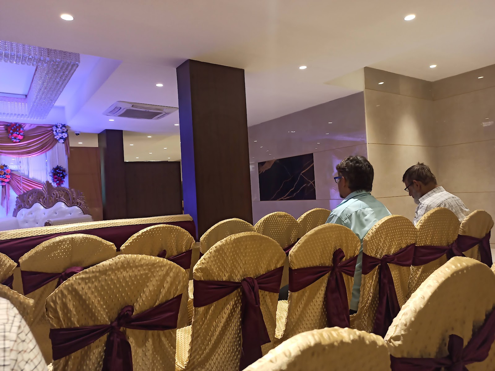 White Rose Convention Centre — Banquet Hall in Toli Chowki, Hyderabad (on-site parking, in-house decoration, DJ permitted, bar service available) — photo 3