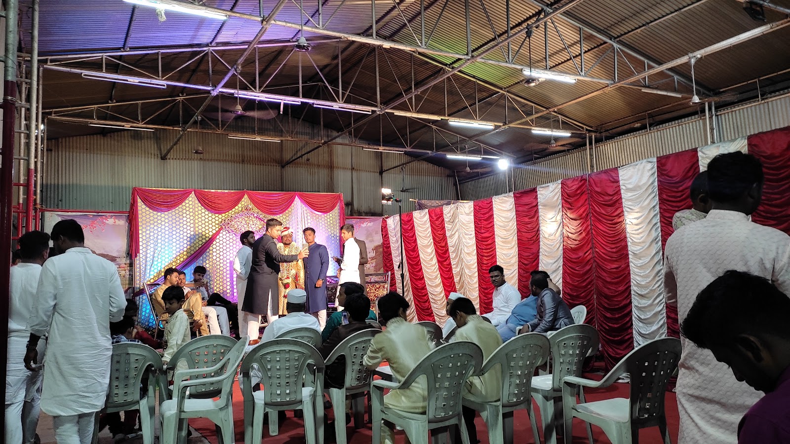 Nazeer Function Hall — Banquet Hall in Hyderabad (on-site parking, in-house decoration, bar service available, 100–150 guest capacity)