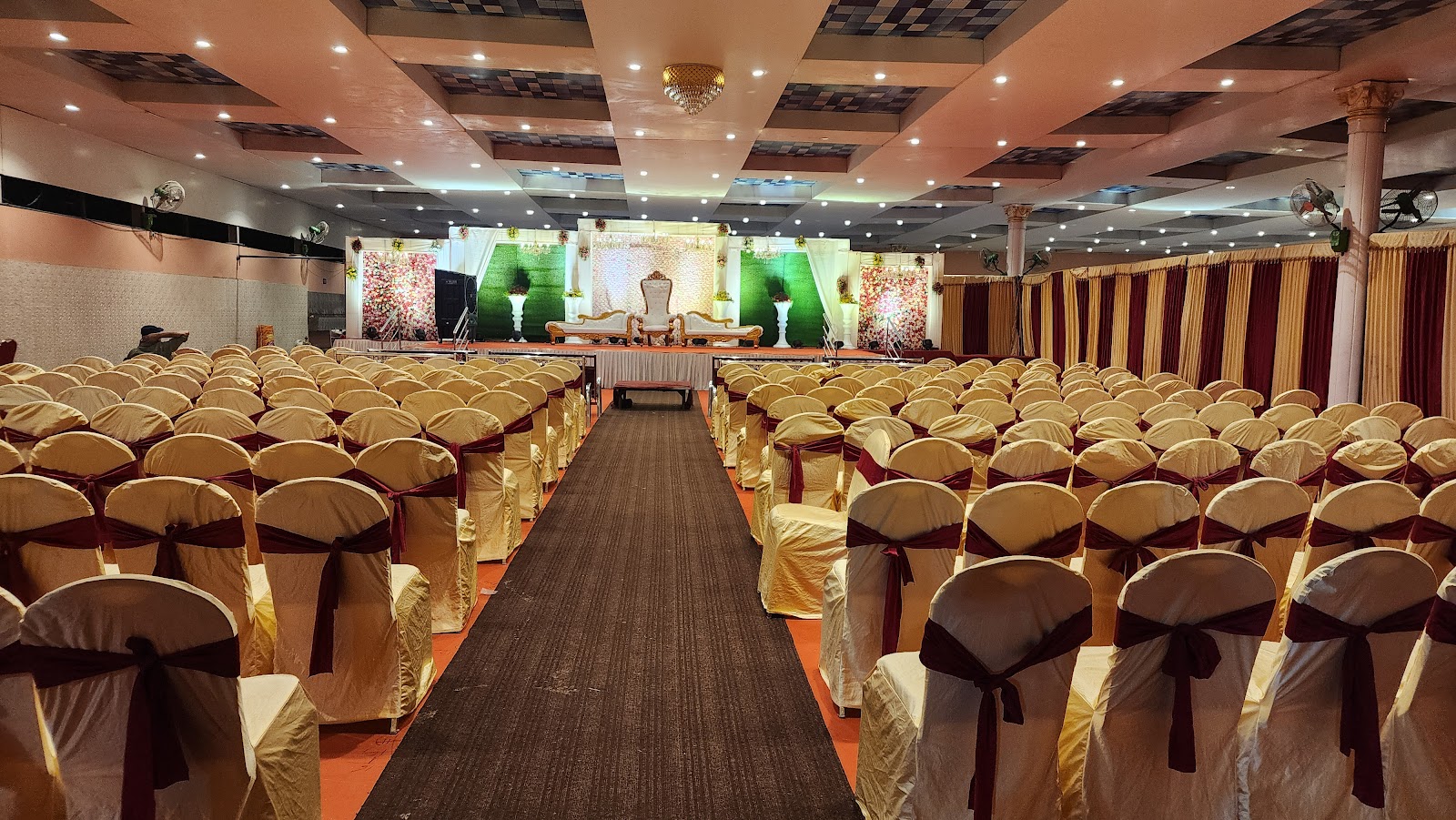 Premier Palace — Banquet Hall in Shamshabad, Hyderabad (on-site parking, in-house decoration, bar service available, 1000–1500 guest capacity) — photo 2