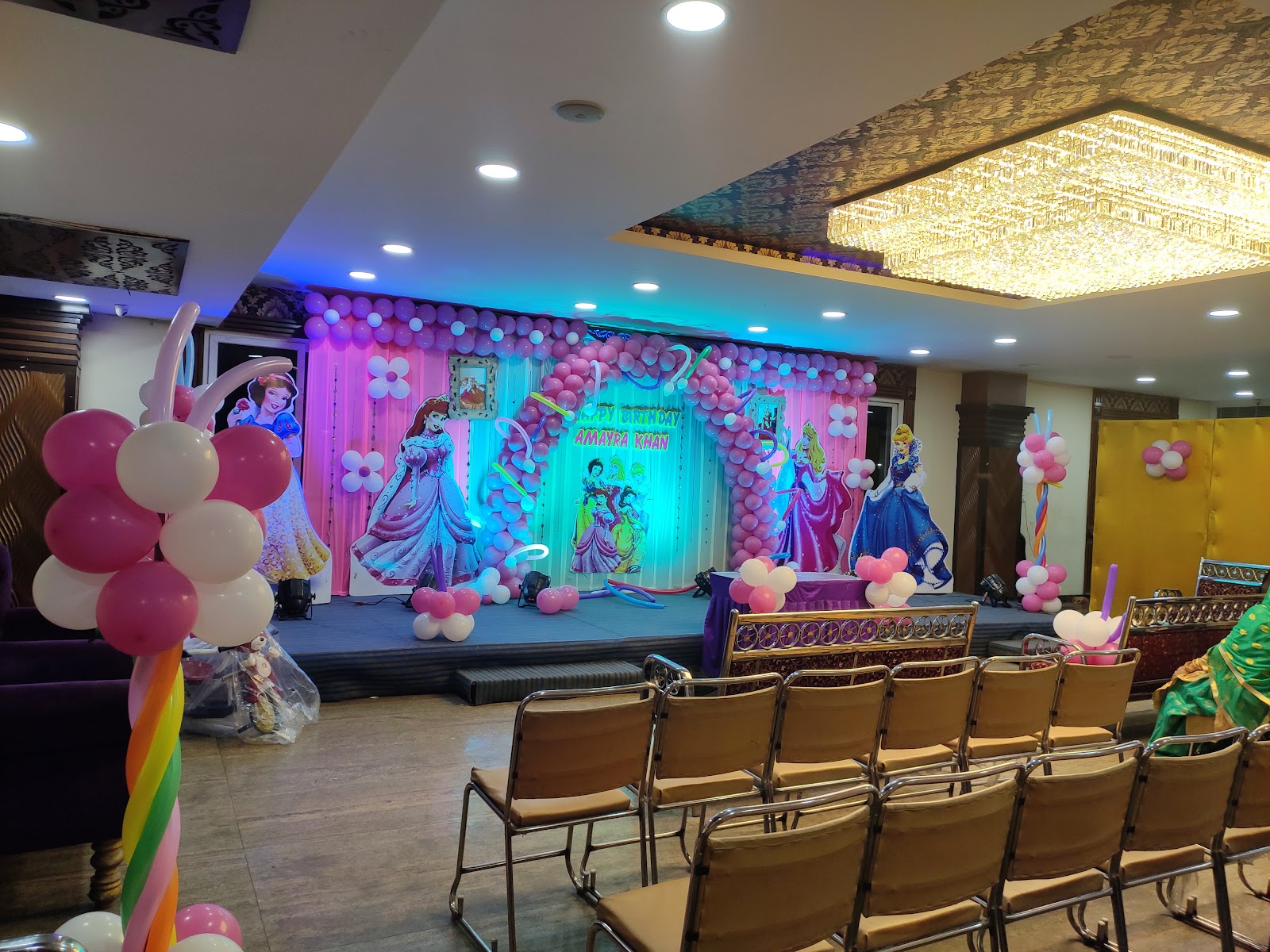 Mnr Functtion Hall & Banquet Hall — Banquet Hall in Toli Chowki, Hyderabad (on-site parking, in-house decoration, bar service available, 200–300 guest capacity)