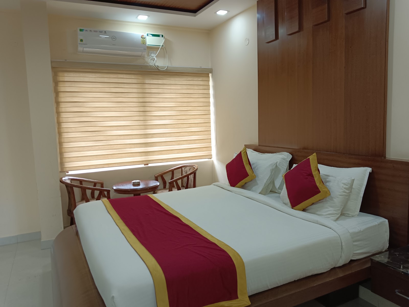 S G Convention Hall — Banquet Hall in Devanahalli, Bangalore (on-site parking, in-house decoration, DJ permitted, bar service available) — photo 2