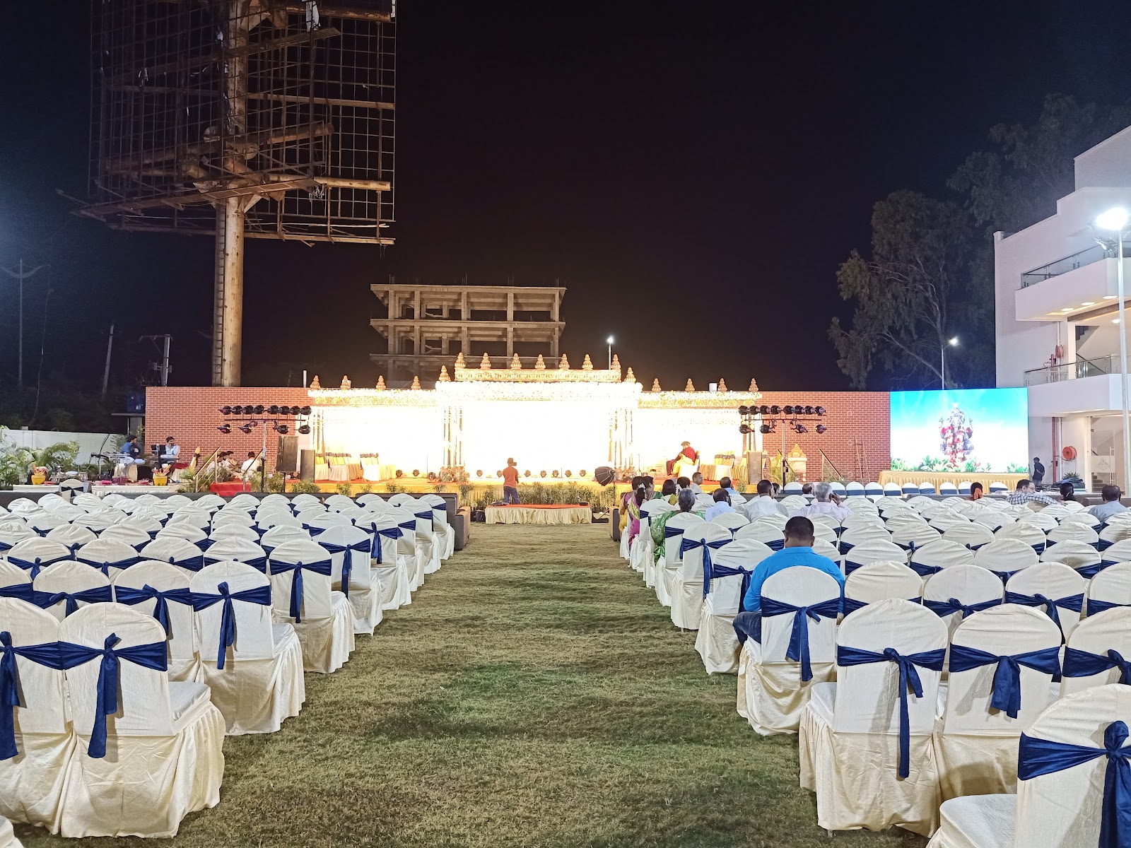 Jaithri Grand Convention — Banquet Hall in Shamshabad, Hyderabad (on-site parking, in-house decoration, DJ permitted, bar service available) — photo 4