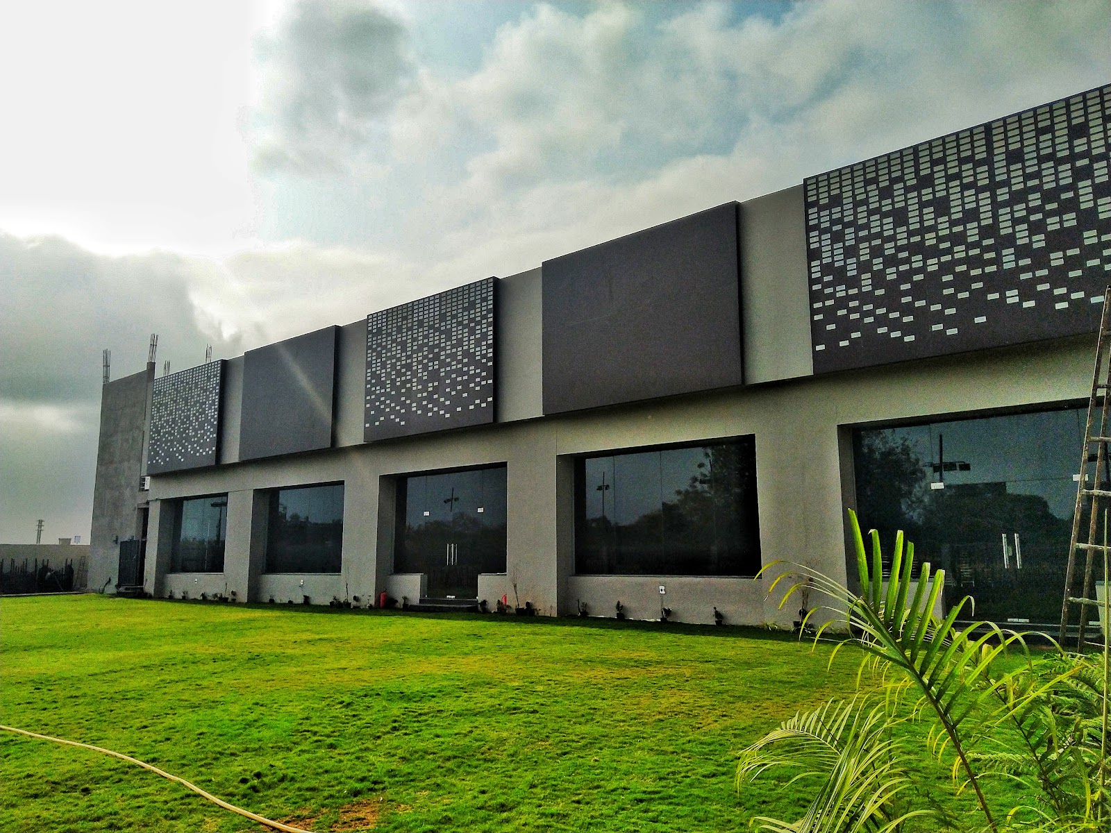 Balaji Convention — Banquet Hall in Shamshabad, Hyderabad (on-site parking, in-house decoration, DJ permitted, bar service available) — photo 3