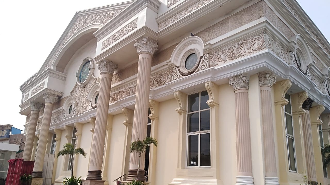 Grace Palace — Banquet Hall in Hyderabad (on-site parking, in-house decoration, bar service available, 1400–2100 guest capacity)