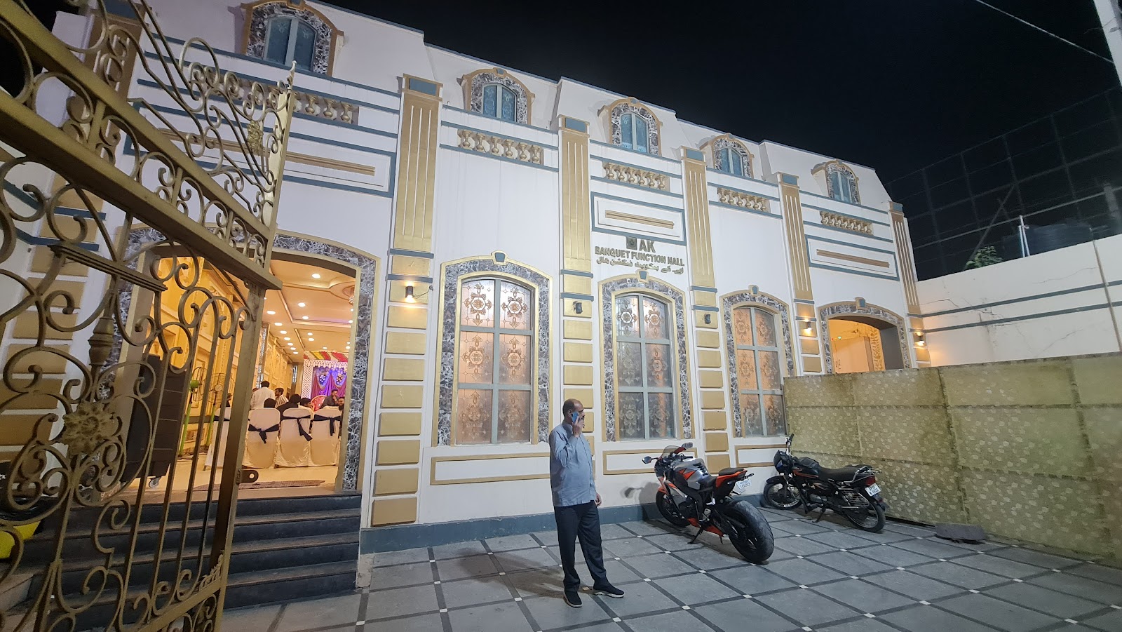 Ak Banquet Function Hall — Banquet Hall in Hyderabad (on-site parking, in-house decoration, bar service available, 500–750 guest capacity)