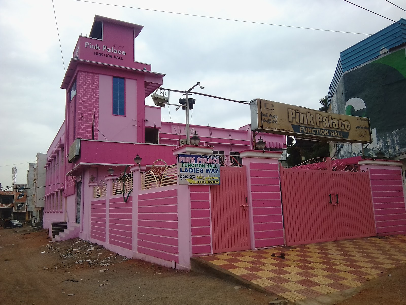 Pink Palace — Banquet Hall in Chandrayangutta, Hyderabad (on-site parking, in-house decoration, bar service available, 300–450 guest capacity) — photo 4