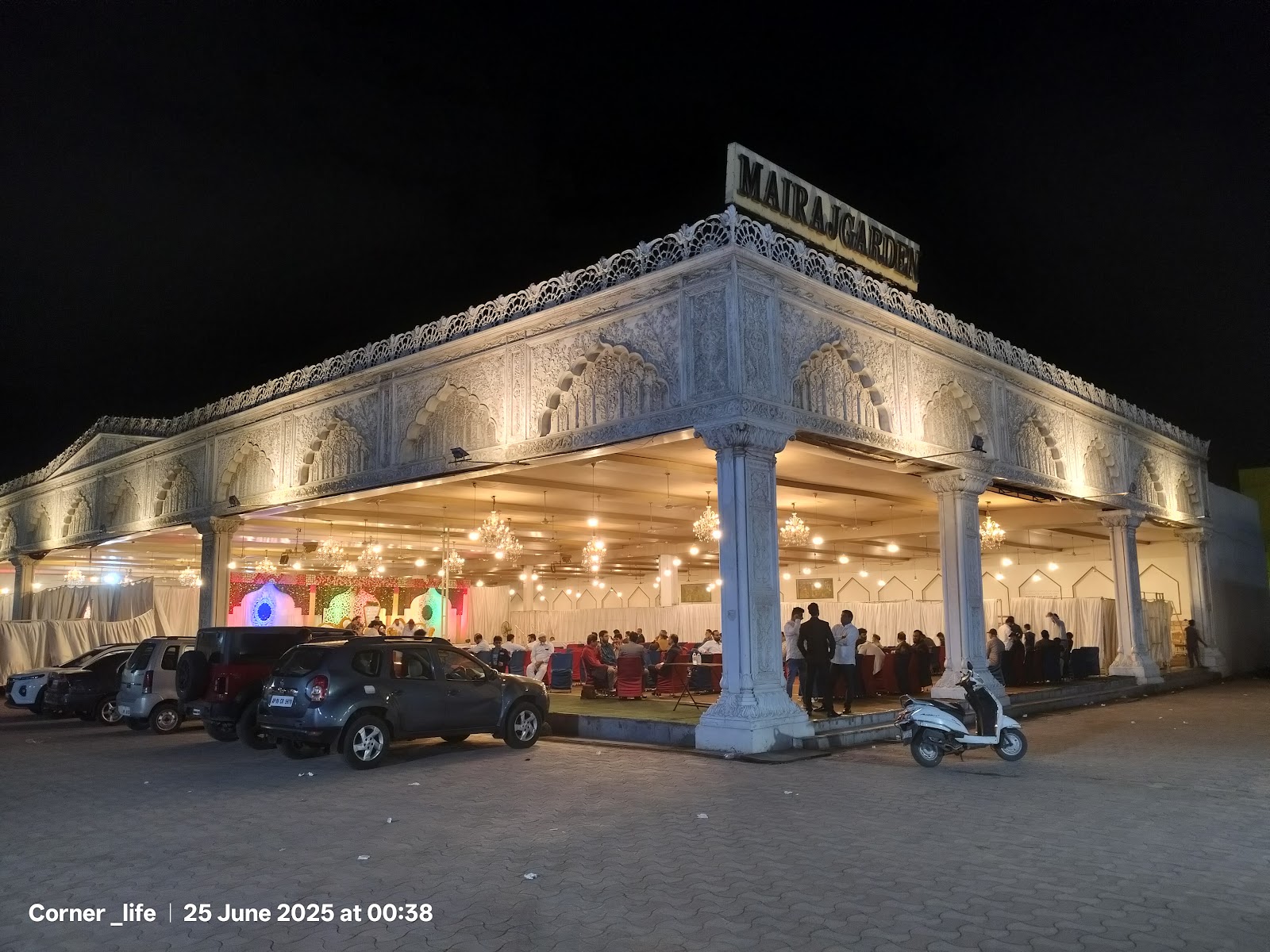 Mairaj Garden Function Hall — Banquet Hall in Chandrayangutta, Hyderabad (on-site parking, in-house decoration, bar service available, 400–600 guest capacity) — photo 2