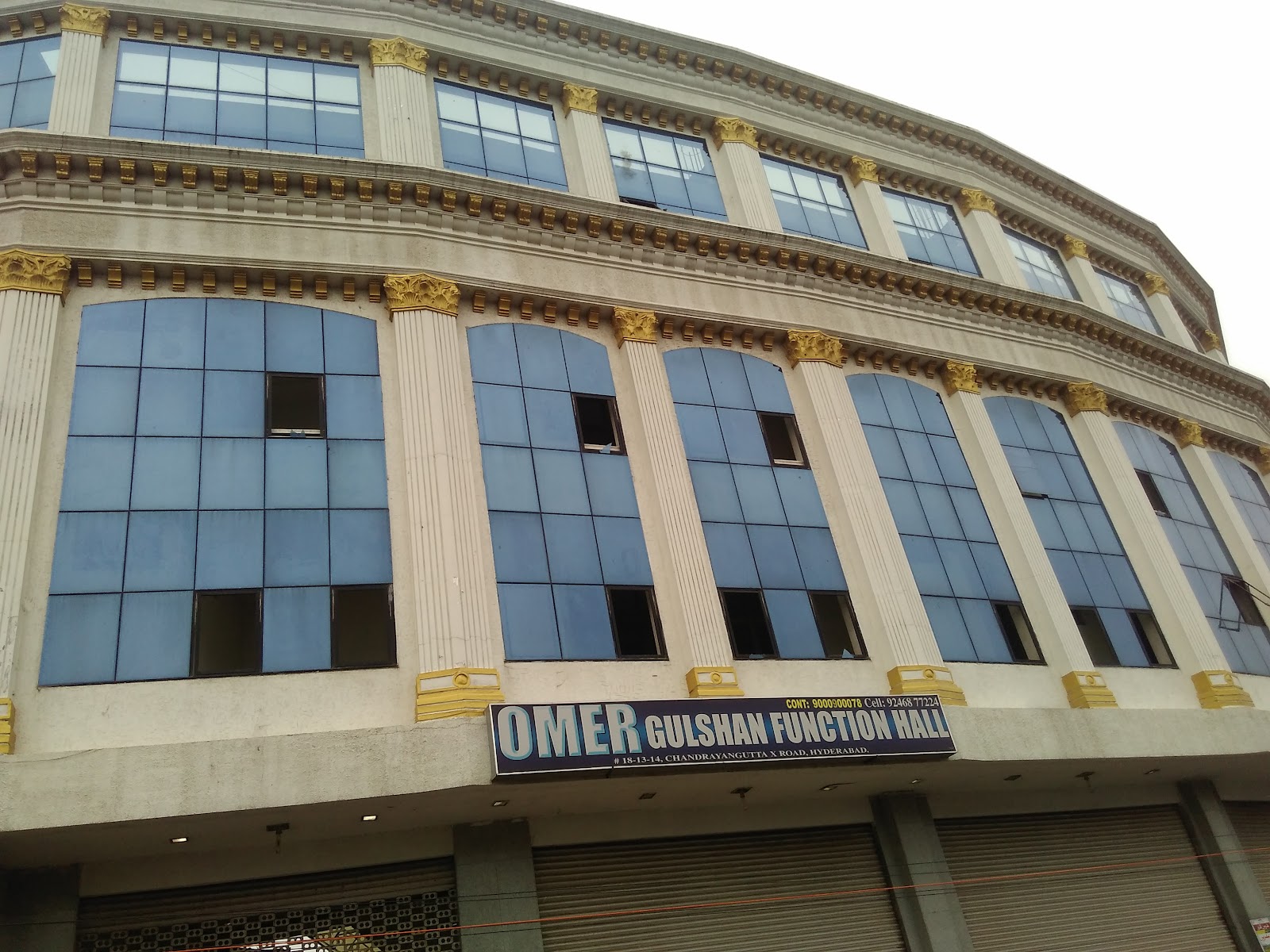 Omer Gulshan Function Hall — Banquet Hall in Chandrayangutta, Hyderabad (on-site parking, in-house decoration, bar service available, 500–750 guest capacity) — photo 3