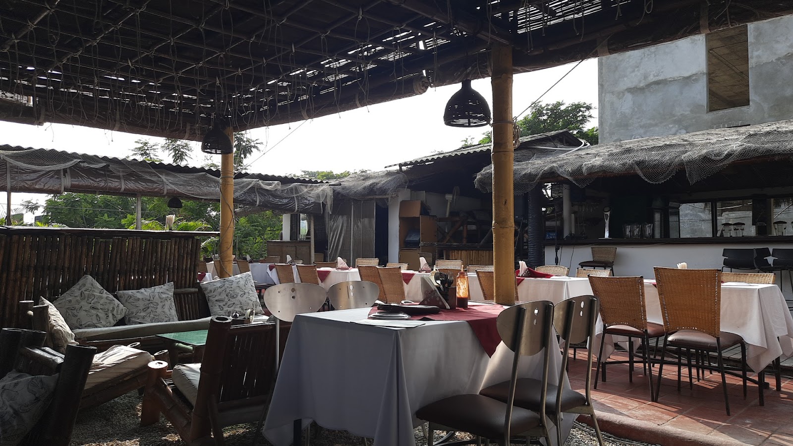COCO'S Bar and Grill — Banquet Hall in Banjara Hills, Hyderabad (on-site parking, in-house decoration, DJ permitted, bar service available) — photo 3