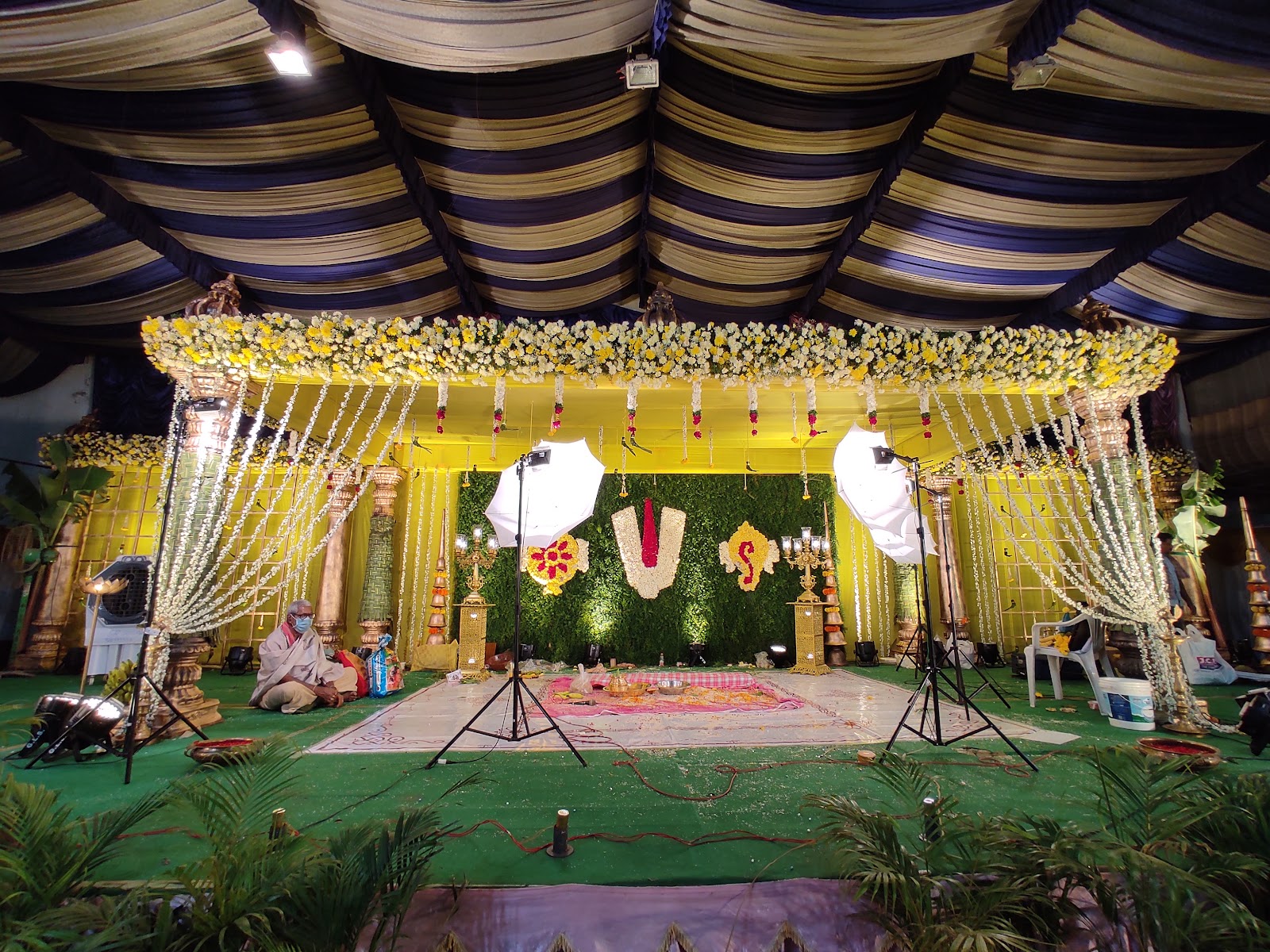 Sri Godha Krishna Function Hall — Banquet Hall in Kukatpally, Hyderabad (on-site parking, in-house decoration, DJ permitted, bar service available)