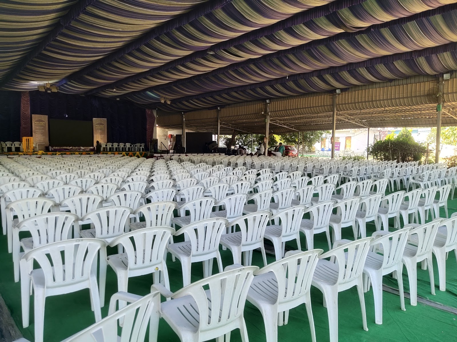 Sri Godha Krishna Function Hall — Banquet Hall in Kukatpally, Hyderabad (on-site parking, in-house decoration, DJ permitted, bar service available) — photo 2