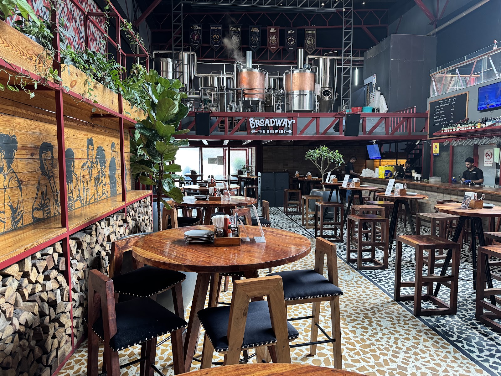 Broadway The Brewery — Pub/Bar in Jubilee Hills, Hyderabad (on-site parking, in-house decoration, DJ permitted, bar service available) — photo 3