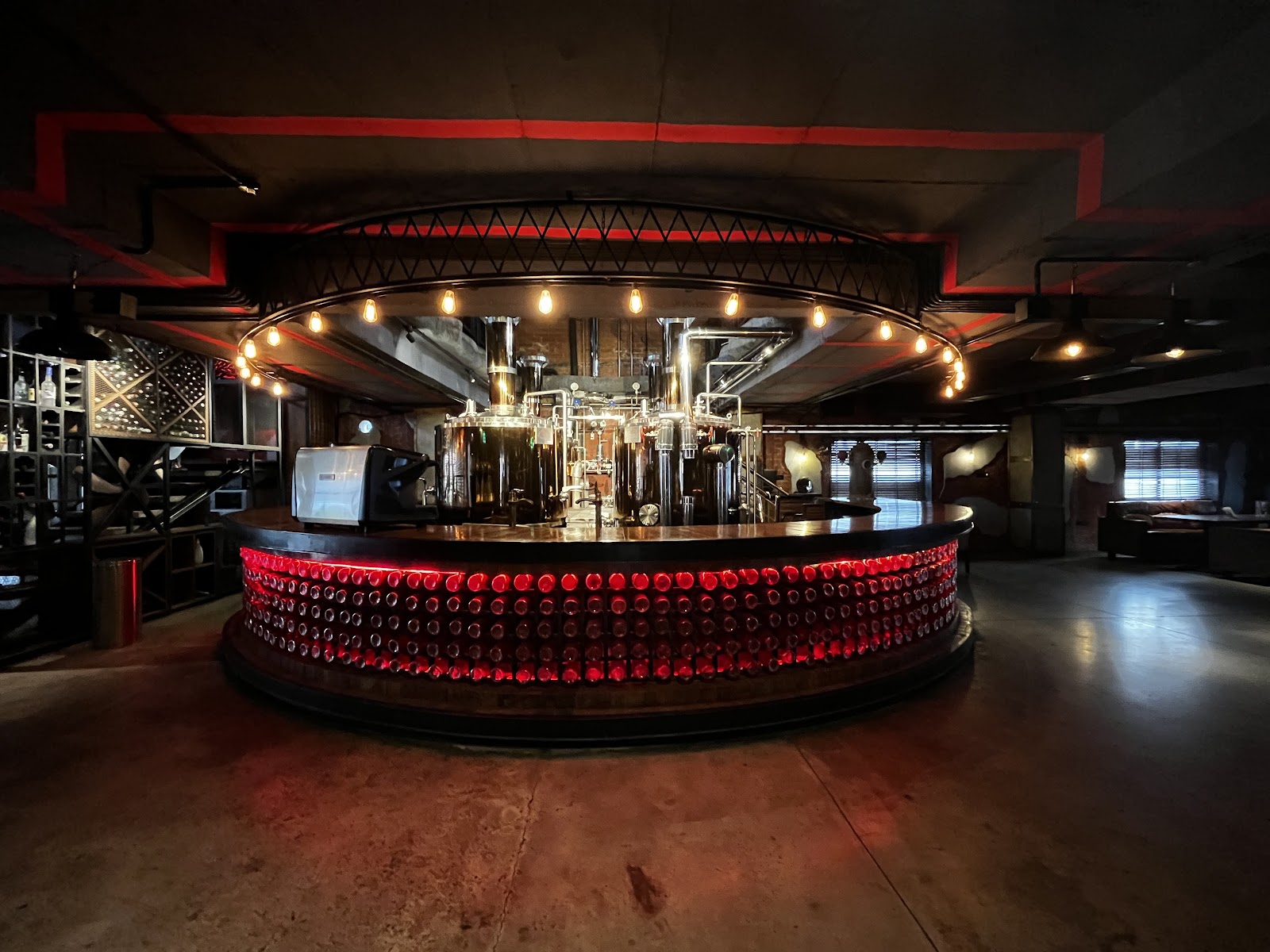 Repete Brewery & Kitchen — Pub/Bar in Jubilee Hills, Hyderabad (on-site parking, in-house decoration, DJ permitted, bar service available) — photo 4