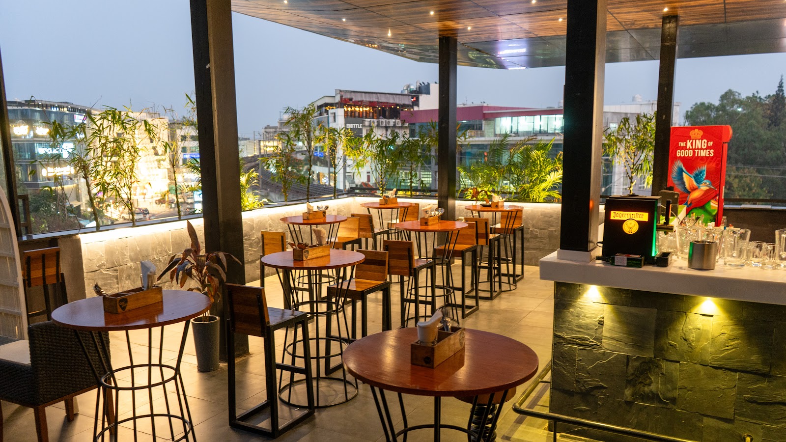 Air Live Jubilee Hills — Banquet Hall in Hyderabad (on-site parking, in-house decoration, DJ permitted, bar service available)