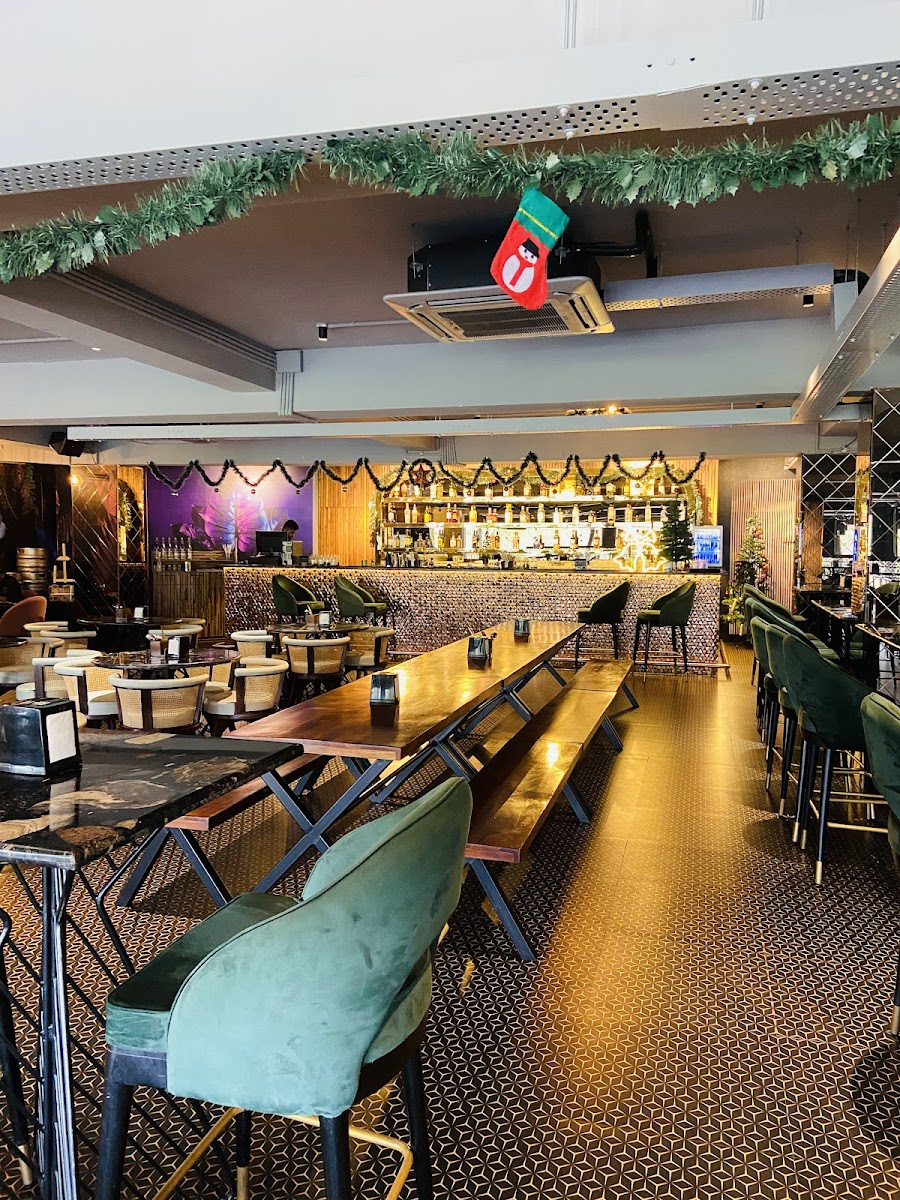 Revel Bar And Kitchen — Pub/Bar in Koramangala, Bangalore (on-site parking, in-house decoration, DJ permitted, bar service available)
