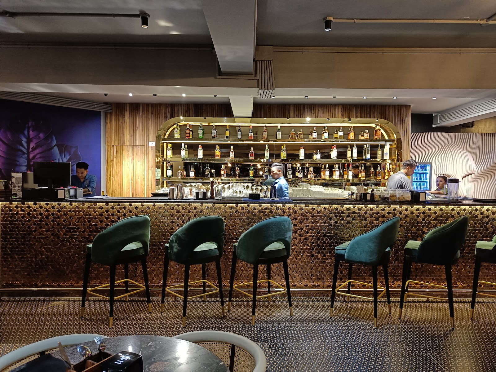 Revel Bar And Kitchen — Pub/Bar in Koramangala, Bangalore (on-site parking, in-house decoration, DJ permitted, bar service available) — photo 4