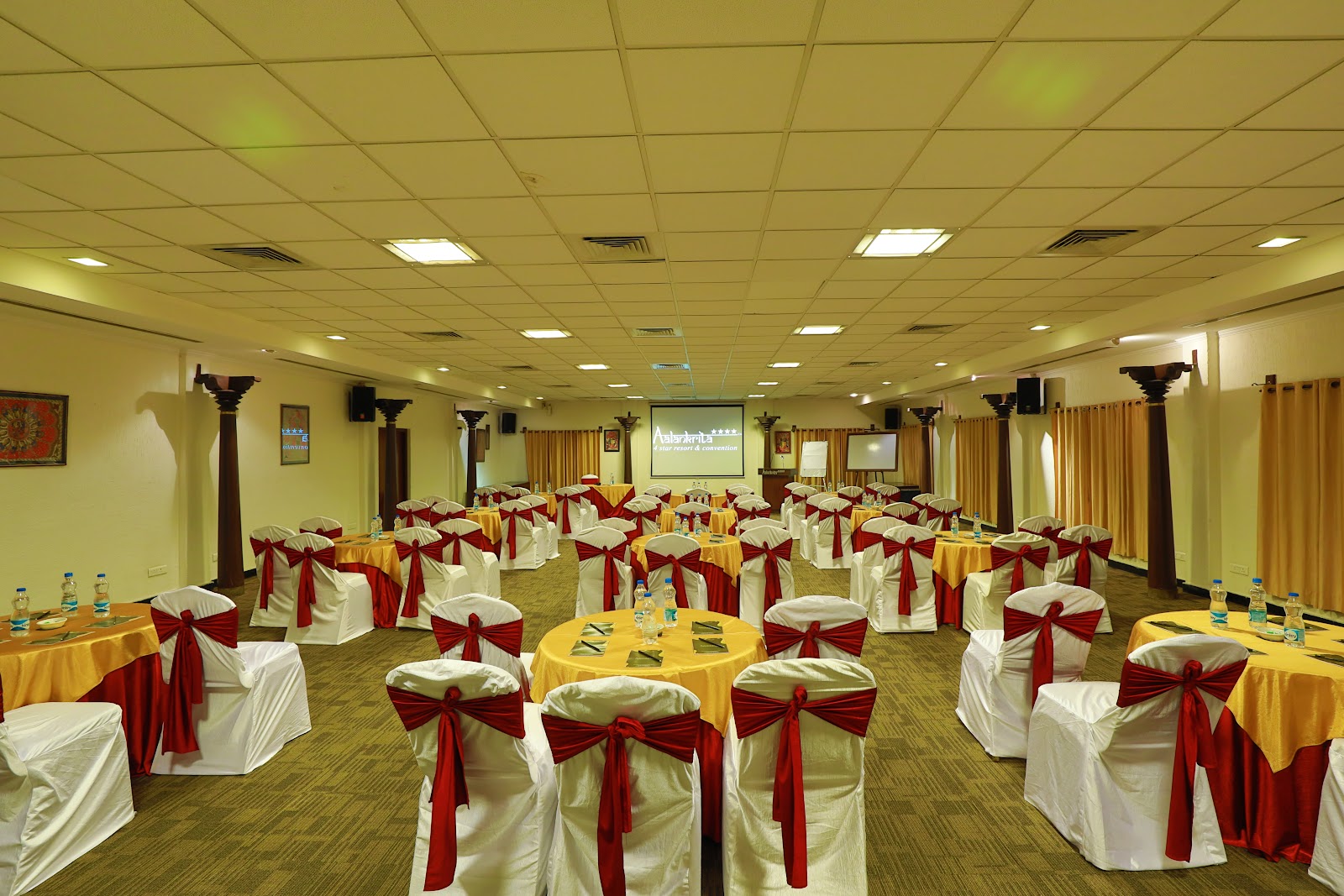 Abhisaar Hall — Banquet Hall in Hyderabad (on-site parking, in-house decoration, bar service available, 125–200 guest capacity)