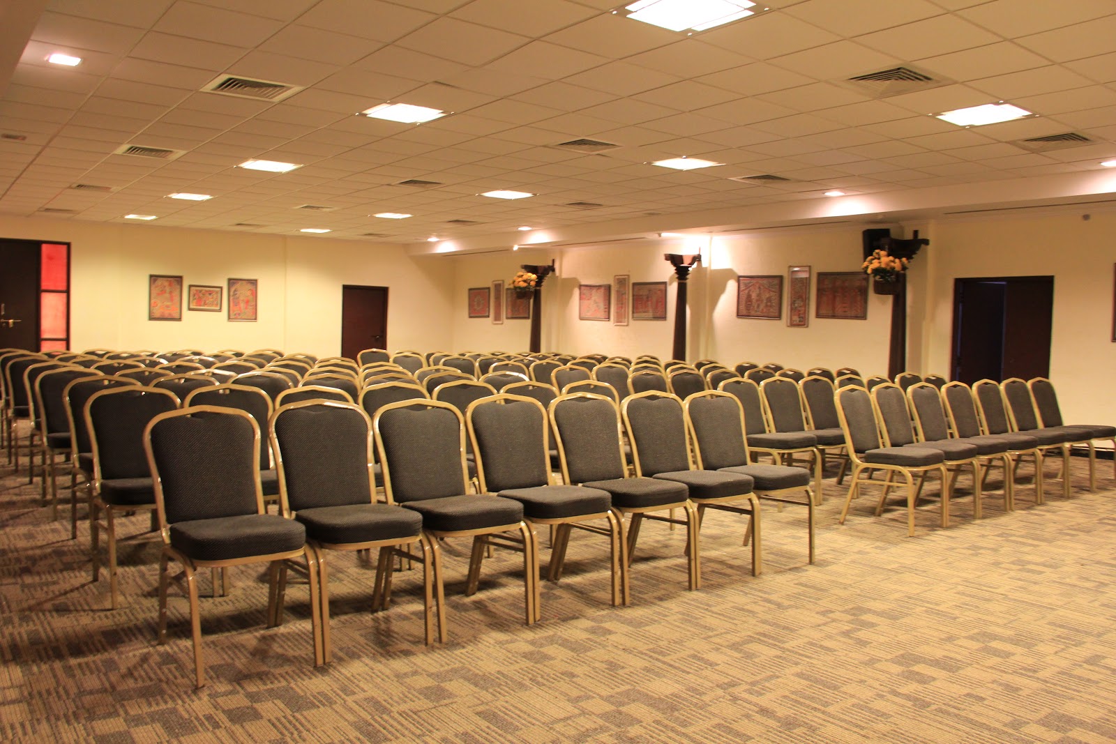 Abhisaar Hall — Banquet Hall in Secunderabad, Hyderabad (on-site parking, in-house decoration, bar service available, 125–200 guest capacity) — photo 2
