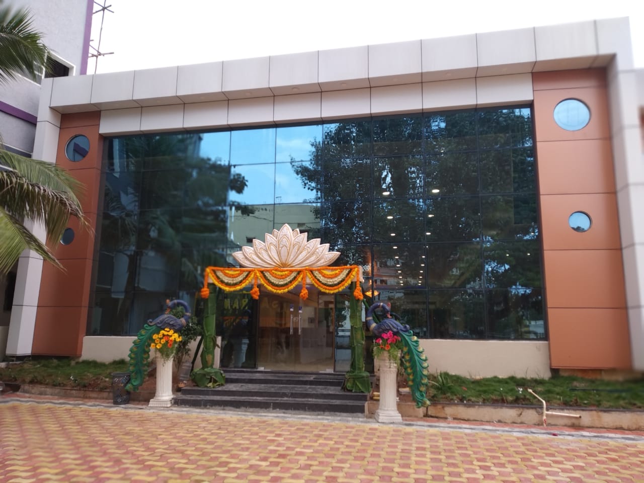 Sai Grand Convention Ac Hall — Banquet Hall in Hyderabad (on-site parking, in-house decoration, bar service available, 1000–1500 guest capacity)