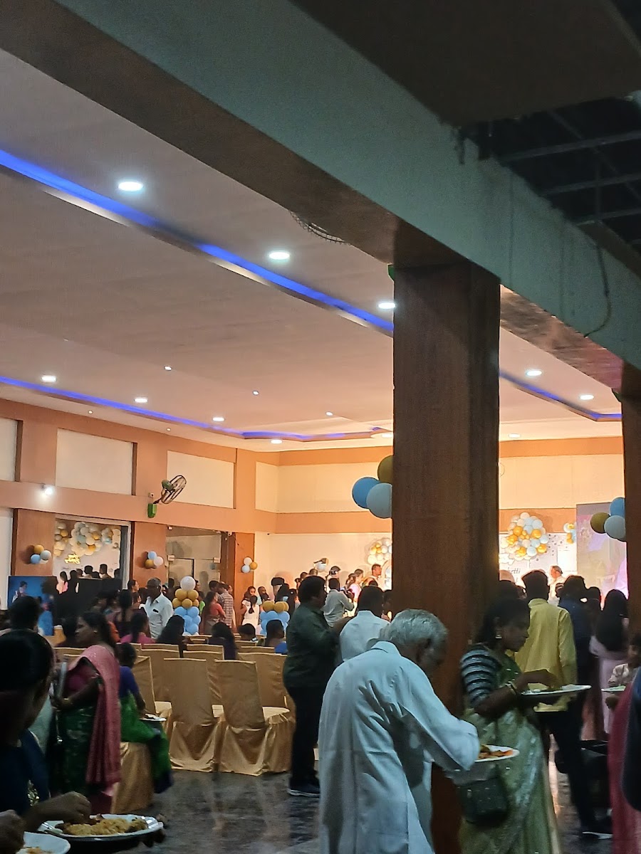 Sai Grand Convention Ac Hall — Banquet Hall in Secunderabad, Hyderabad (on-site parking, in-house decoration, bar service available, 1000–1500 guest capacity) — photo 3