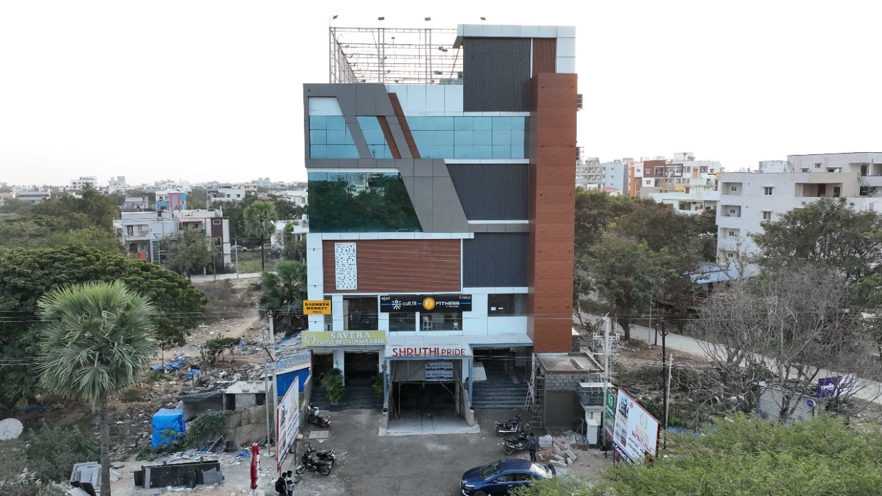 Shruthi Banquet Halls — Banquet Hall in Secunderabad, Hyderabad (on-site parking, in-house decoration, bar service available, 1200–1800 guest capacity) — photo 4