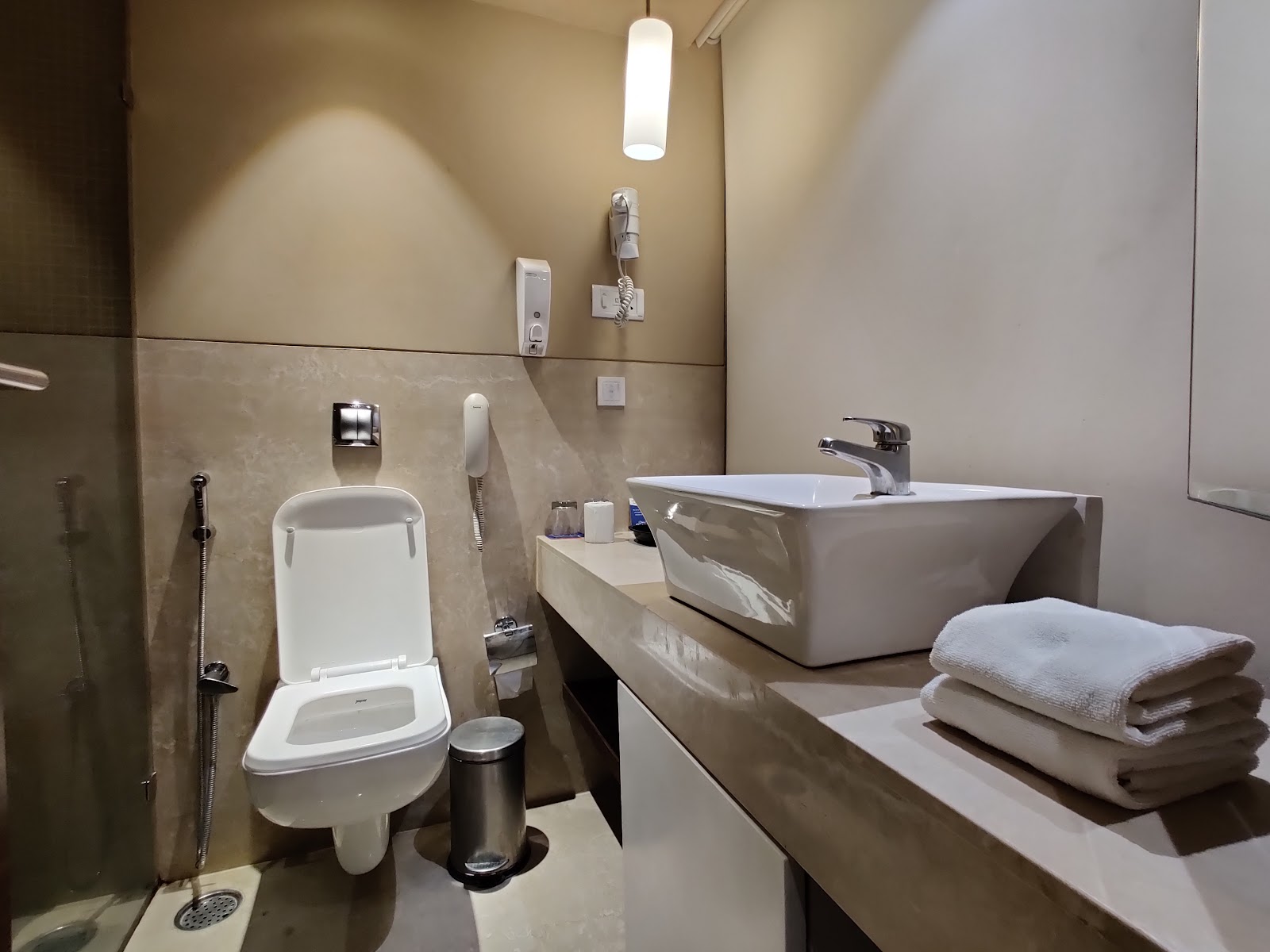 Aditya Park - A Sarovar Portico Hotel — Banquet Hall in Ameerpet, Hyderabad (on-site parking, in-house decoration, outside catering allowed, bar service available) — photo 3