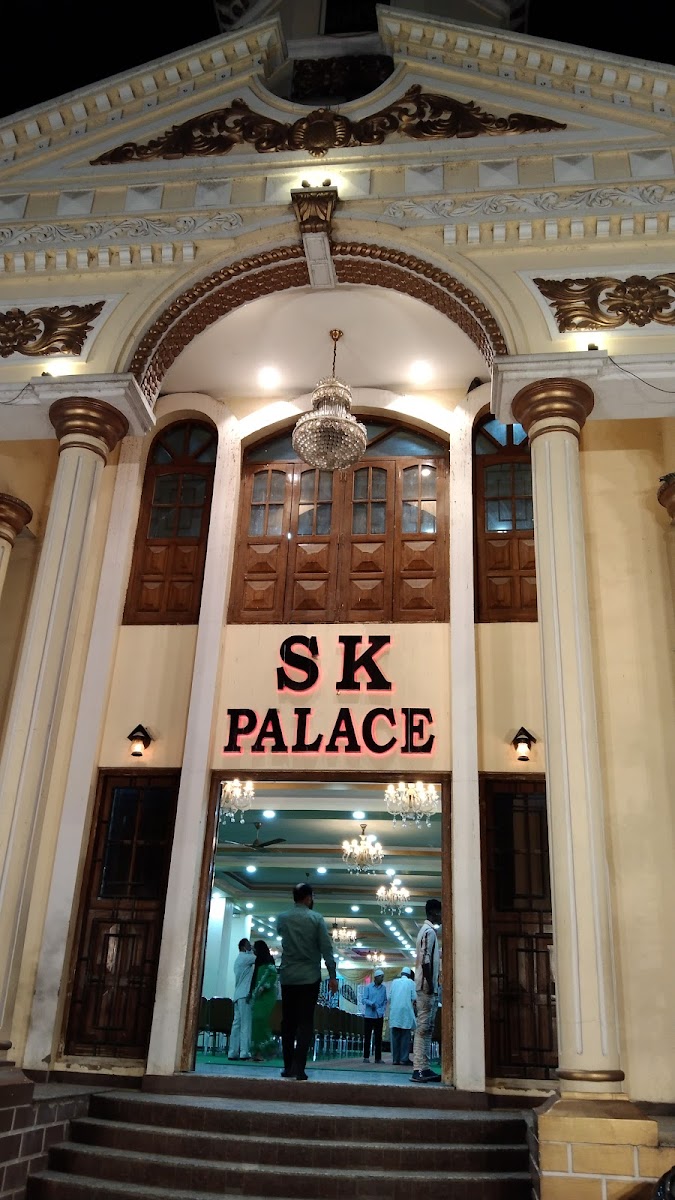 SK Palace Function Hall · Karmanghat — Banquet Hall in Karmanghat, Hyderabad (on-site parking, in-house decoration, bar service available, 500–750 guest capacity) — photo 4