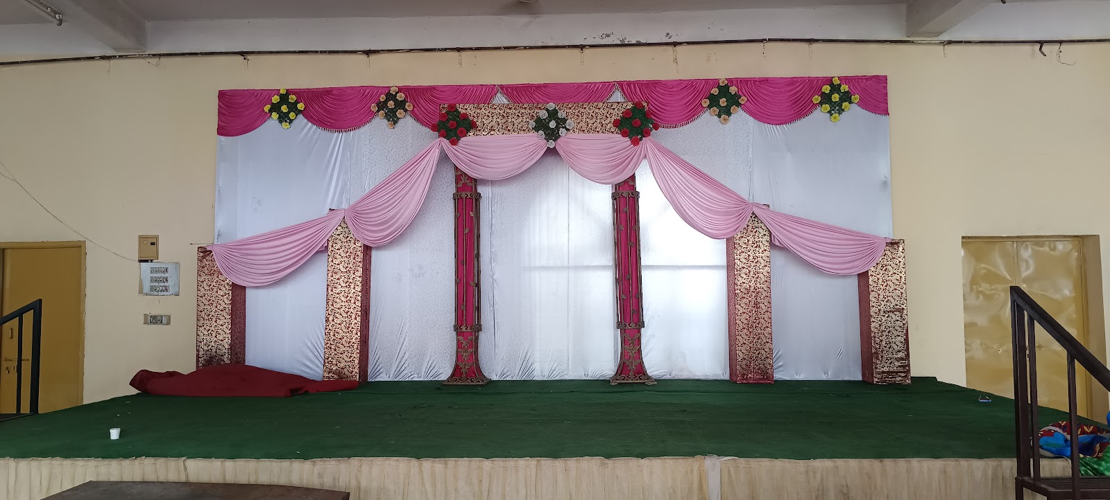 New India Garden Function Hall — Banquet Hall in Hyderabad (on-site parking, in-house decoration, bar service available, 250–350 guest capacity)