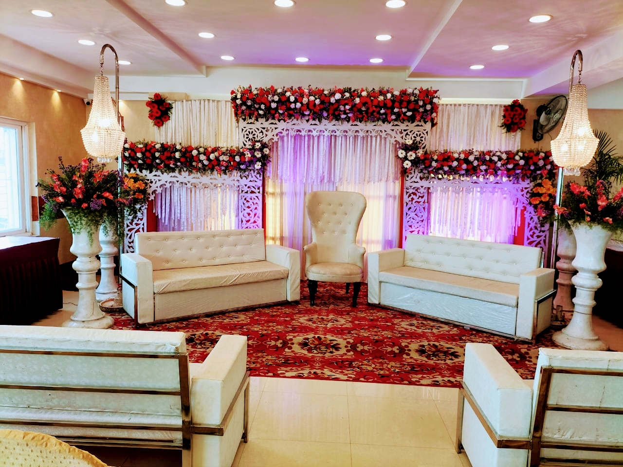 D Grand Banquet — Banquet Hall in Mehdipatnam, Hyderabad (on-site parking, in-house decoration, bar service available, 250–400 guest capacity) — photo 3