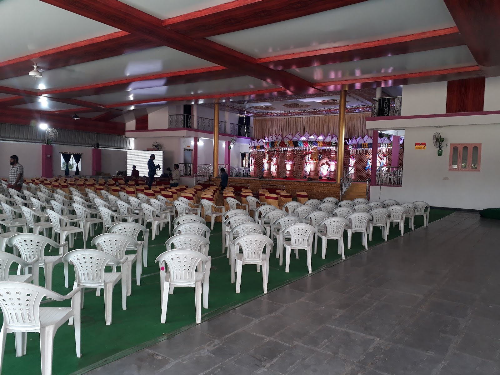 PSR Gardens — Banquet Hall in Hyderabad (on-site parking, in-house decoration, bar service available, 650–1000 guest capacity)