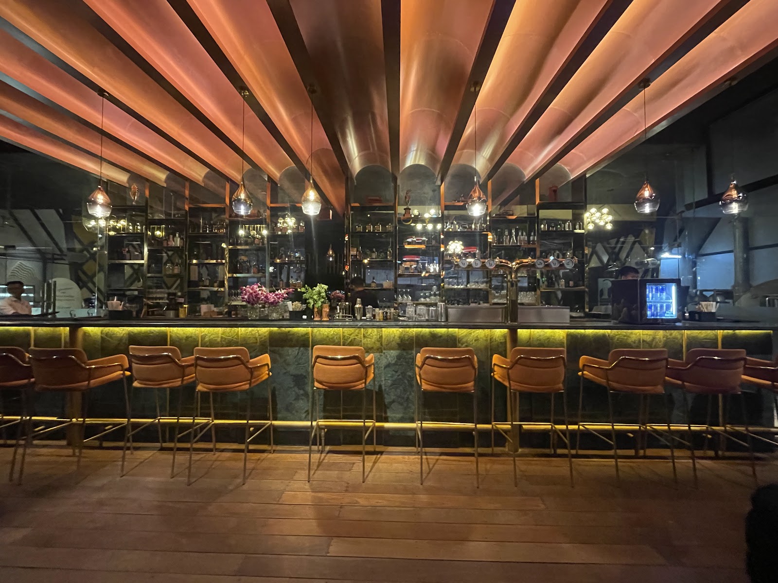 Peepai Kitchen & Brewery — Pub/Bar in Hebbal, Bangalore (on-site parking, in-house decoration, DJ permitted, bar service available) — photo 4